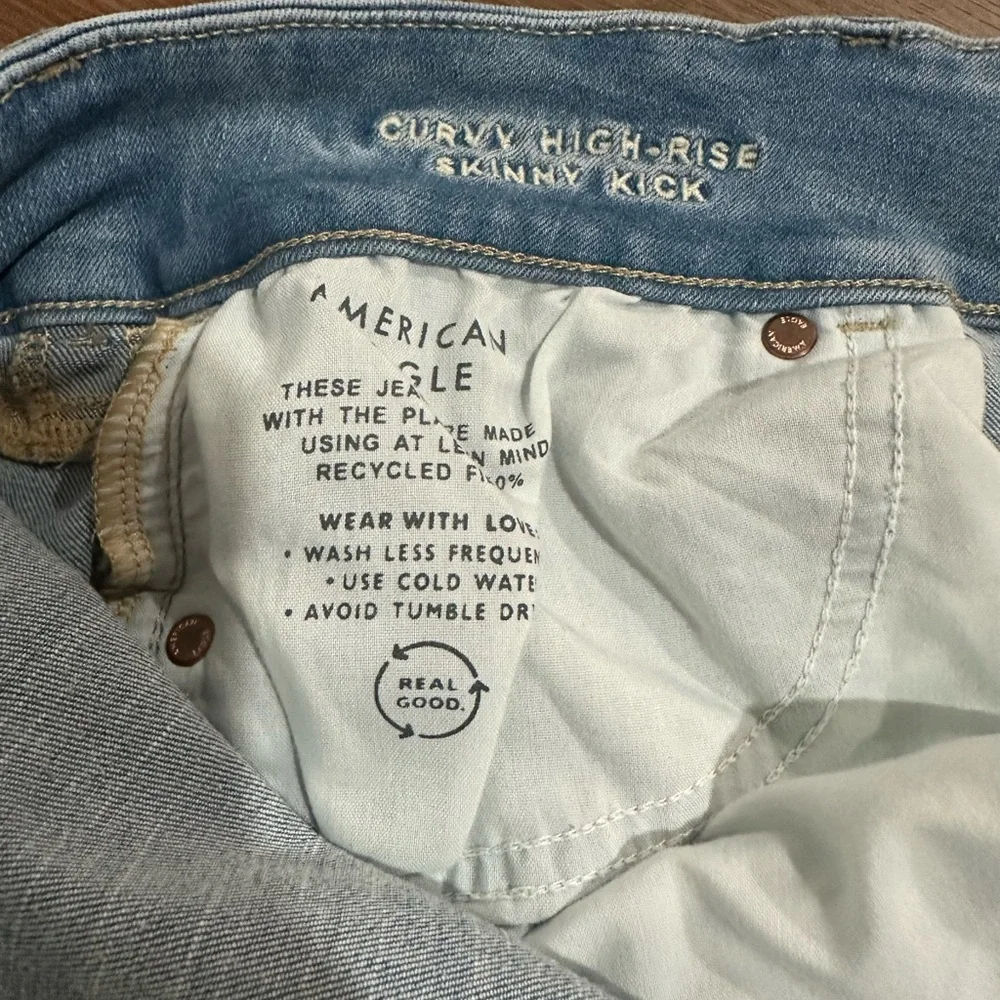 Classic Blue Women's Jeans - Picture 15 of 16